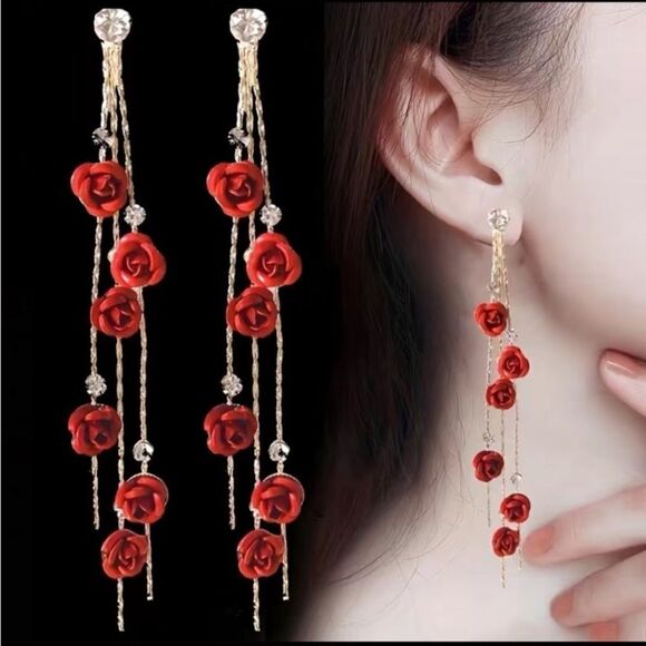 🔅🆕🔅 Romantic Red Rose 🌹 Flower Tassel Dangle Earrings ✨ - Picture 1 of 10